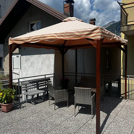 Ginkgo Tree Refuge Apartment Pontebba